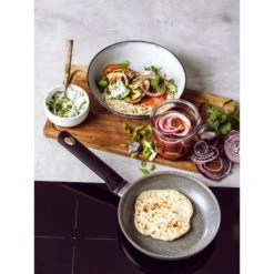 BK Granite Koekenpan Ø20 Cm 13 BK Granite Koekenpan Ø20 Cm -Goedkope Keukengerei Winkel 101 7900 5 1