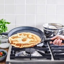 GreenPan Essentials Pannenkoekenpan Ø24 Cm -Goedkope Keukengerei Winkel 102 5917 3 1